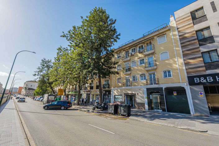 Image No.24-2 Bed Apartment for sale