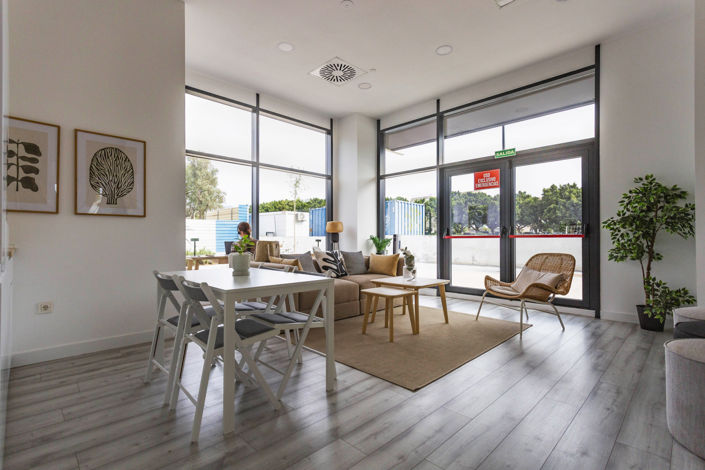 Image No.20-2 Bed Apartment for sale