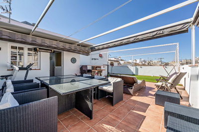 b98le8d7m9k3degpefzhs0lif8u4xzvzhwxtmggyekxx9