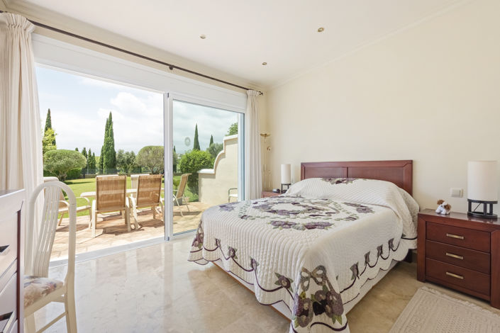 Image No.5-1 Bed Property for sale