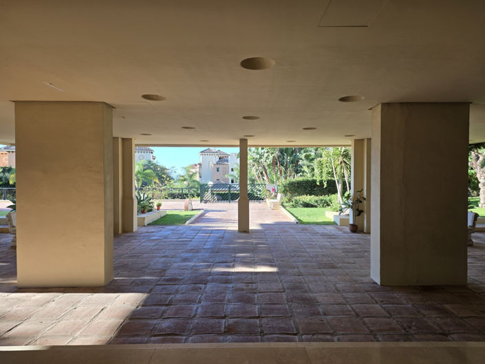 Image No.18-Studio for sale