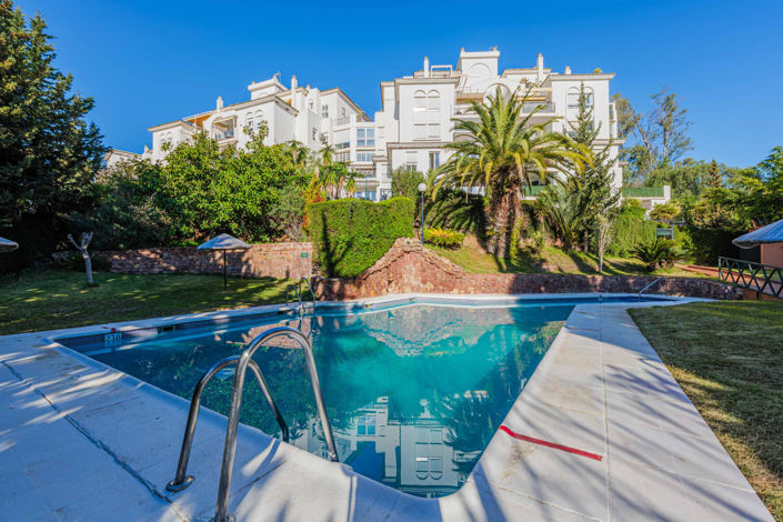 Image No.34-4 Bed Property for sale