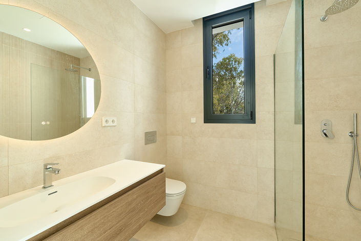 Image No.25-4 Bed Villa for sale