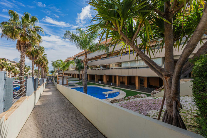 Image No.17-3 Bed Apartment for sale