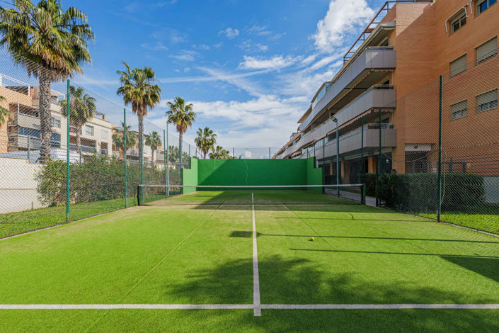 Image No.21-3 Bed Apartment for sale