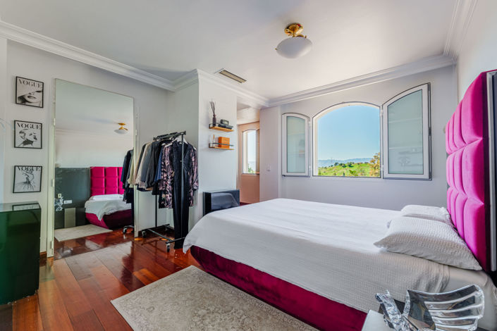 Image No.26-8 Bed Villa for sale