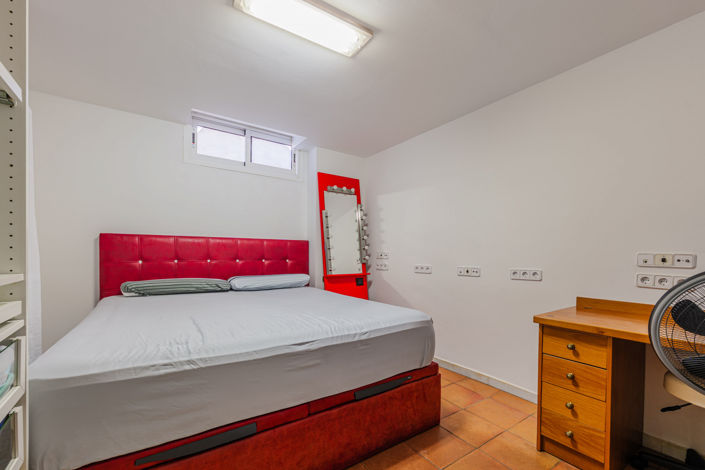 Image No.40-8 Bed Villa for sale