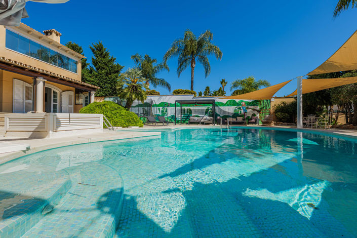 Image No.50-8 Bed Villa for sale