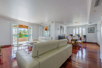 b98le8d7m9k3degpefzhs0lif8u4xzvzhwxtmggyekxx9