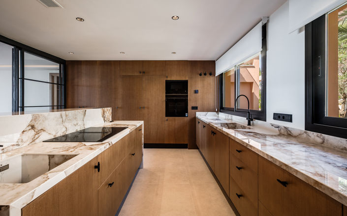 Image No.27-3 Bed Apartment for sale