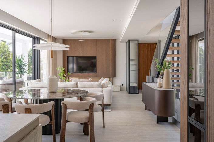 Image No.2-4 Bed Villa for sale