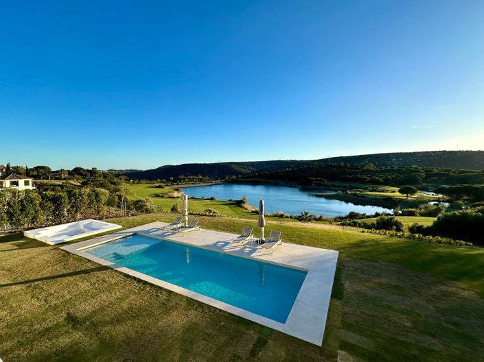 Image No.5-5 Bed Villa for sale