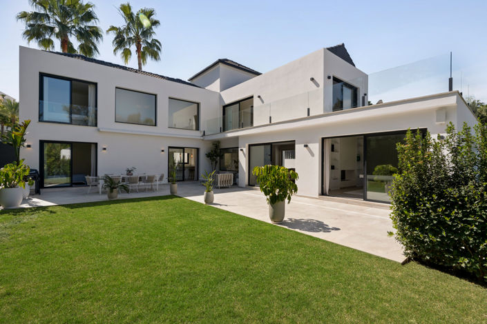Image No.18-4 Bed Villa for sale