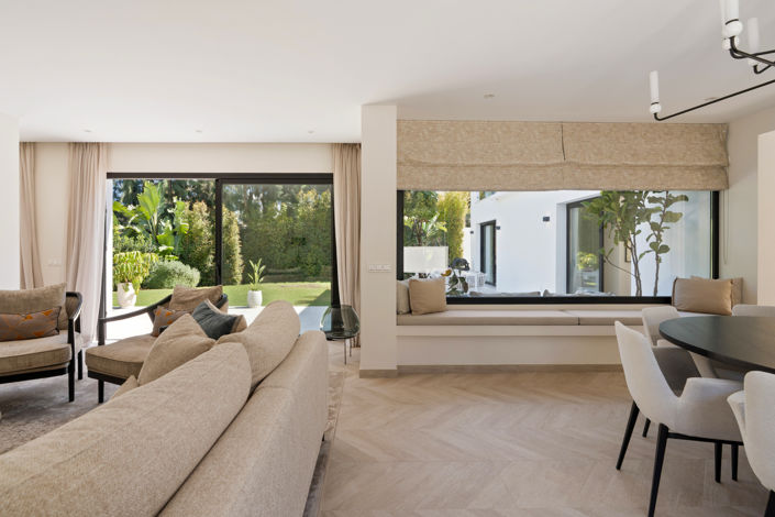 Image No.7-4 Bed Villa for sale