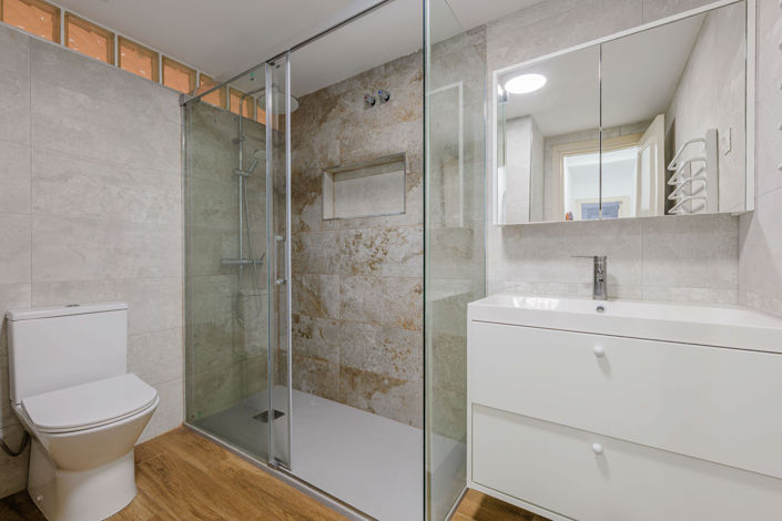 Image No.16-2 Bed Apartment for sale