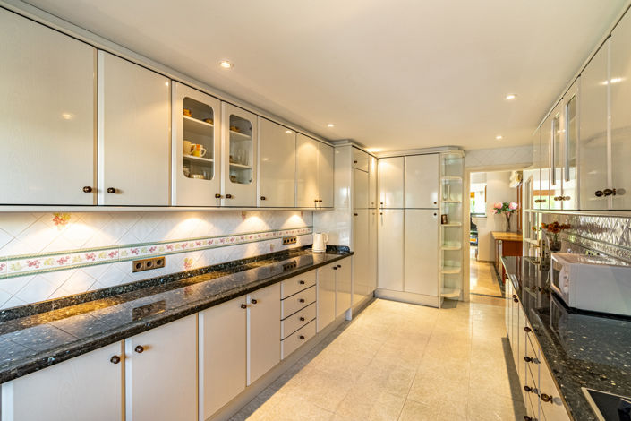 Image No.19-5 Bed Villa for sale