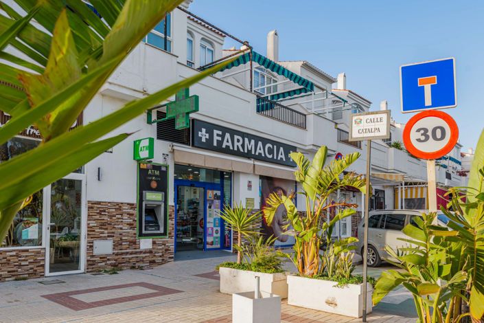 Image No.26-2 Bed Apartment for sale