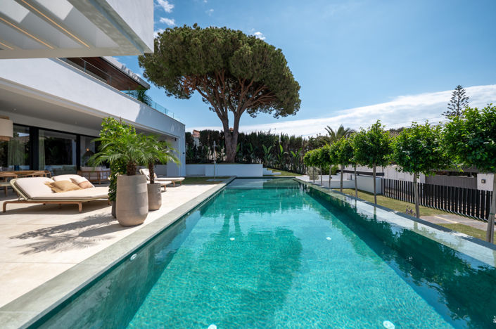 Image No.10-6 Bed Villa for sale