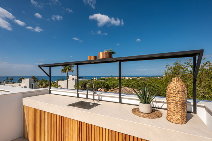 Image No.19-6 Bed Villa for sale
