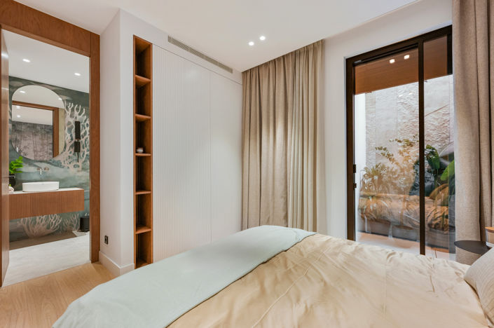 Image No.26-6 Bed Villa for sale