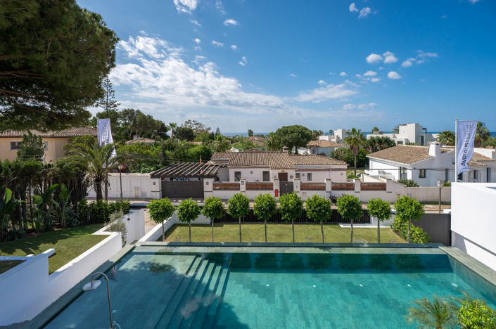 Image No.48-6 Bed Villa for sale
