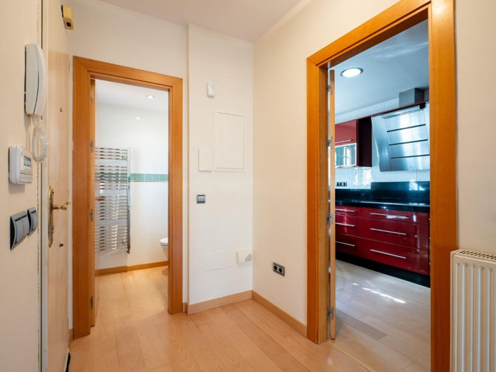 Image No.8-4 Bed Townhouse for sale