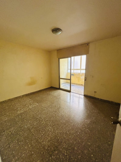 Image No.11-4 Bed Apartment for sale