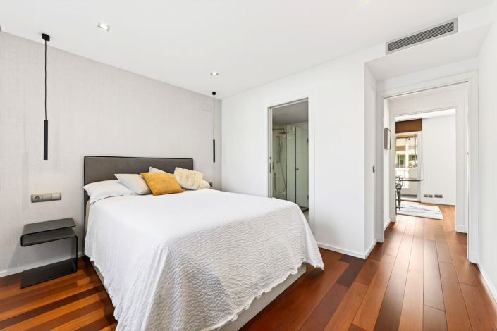 Image No.11-2 Bed Apartment for sale