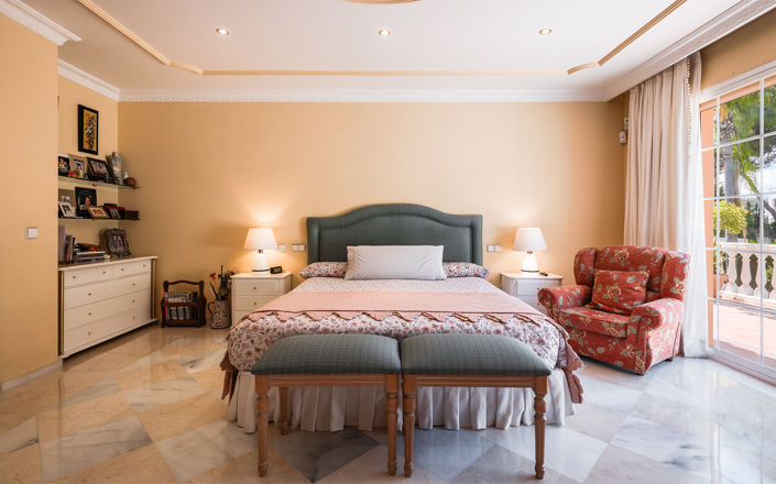 Image No.19-5 Bed Villa for sale
