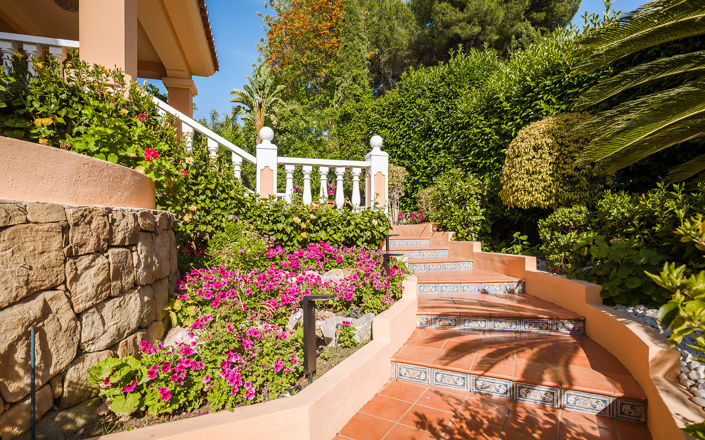 Image No.41-5 Bed Villa for sale