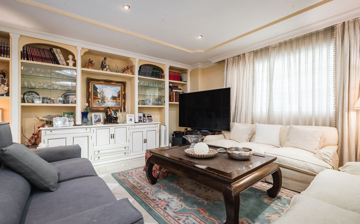 Image No.7-5 Bed Villa for sale