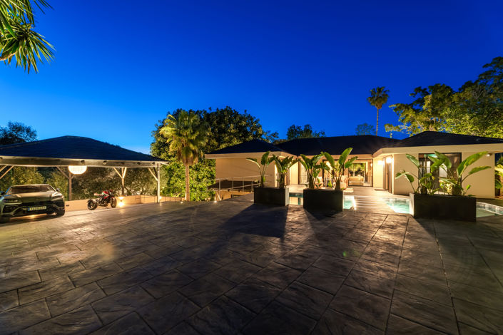 Image No.41-4 Bed Villa for sale