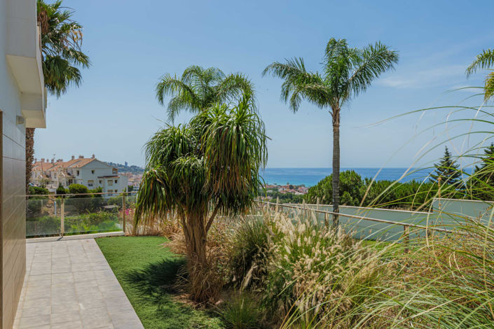 Image No.22-4 Bed House for sale