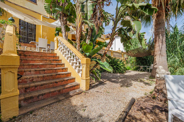 Image No.22-7 Bed Villa for sale