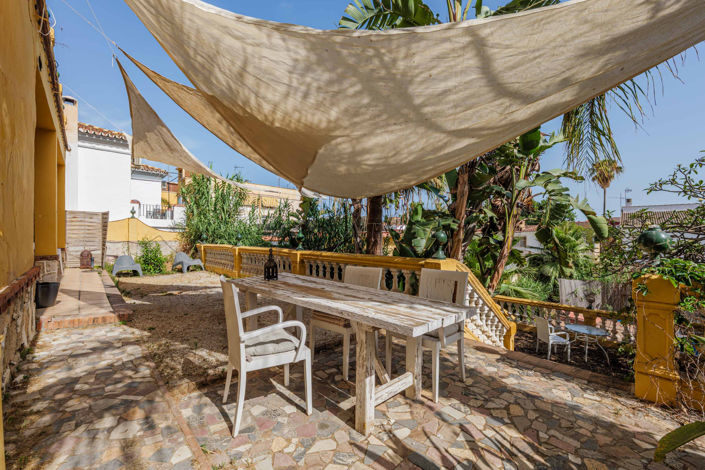 Image No.27-7 Bed Villa for sale