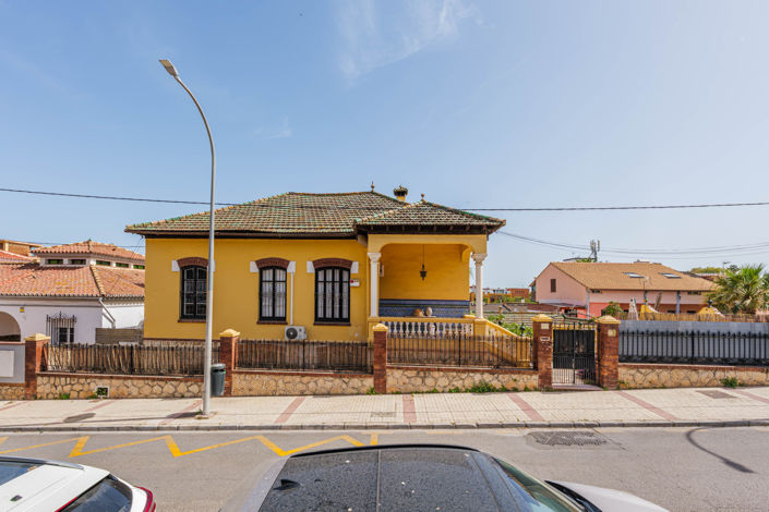 Image No.38-7 Bed Villa for sale