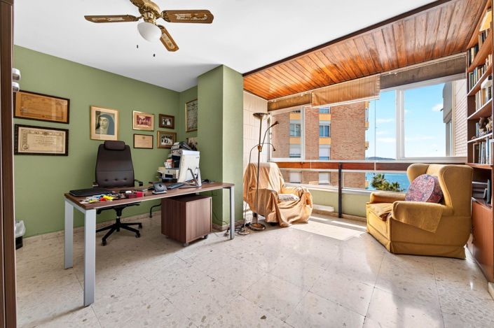 Image No.26-5 Bed Apartment for sale