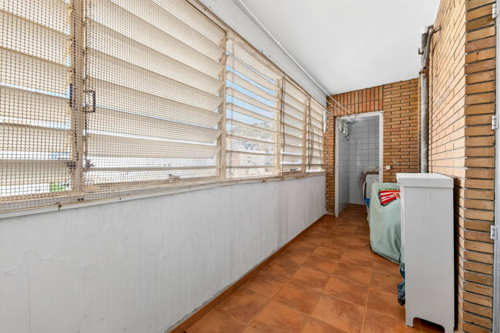 Image No.30-5 Bed Apartment for sale
