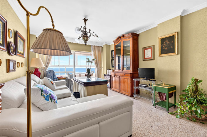 Image No.9-5 Bed Apartment for sale