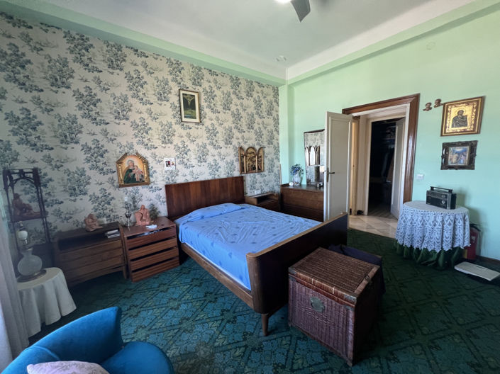 Image No.10-5 Bed Penthouse for sale