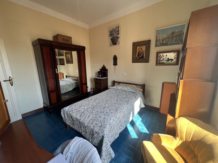 Image No.8-5 Bed Penthouse for sale