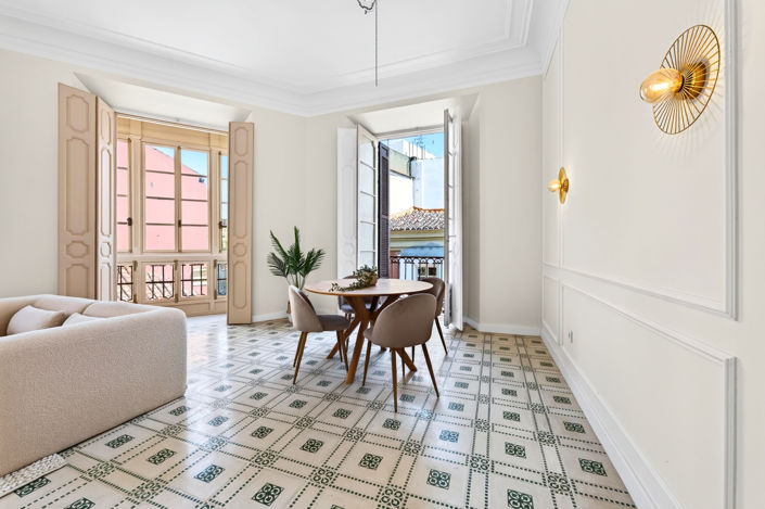 Image No.4-4 Bed Apartment for sale