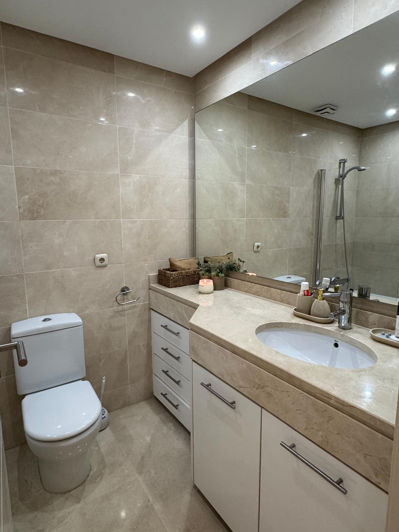 Image No.6-2 Bed Property for sale