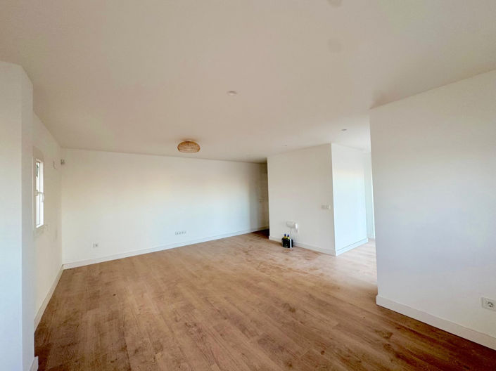 Image No.18-3 Bed Duplex for sale