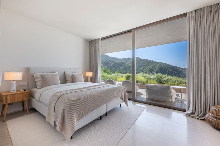 Image No.30-4 Bed Villa for sale