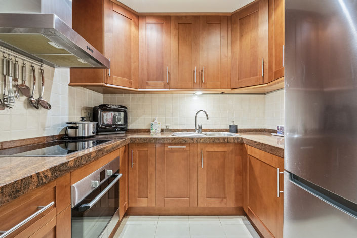 Image No.6-1 Bed Property for sale