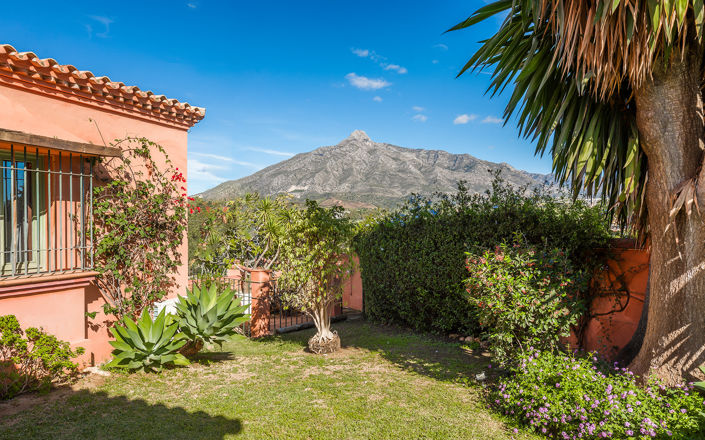 Image No.26-5 Bed Villa for sale