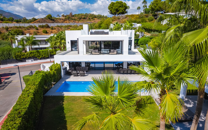 Image No.44-7 Bed Villa for sale