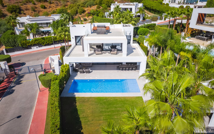 Image No.45-7 Bed Villa for sale