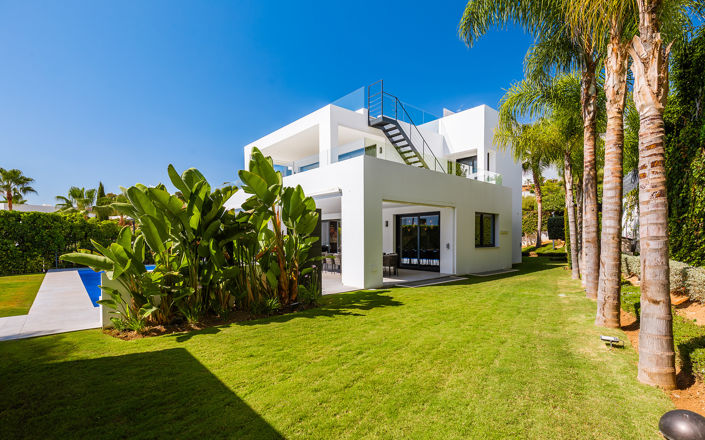 Image No.47-7 Bed Villa for sale